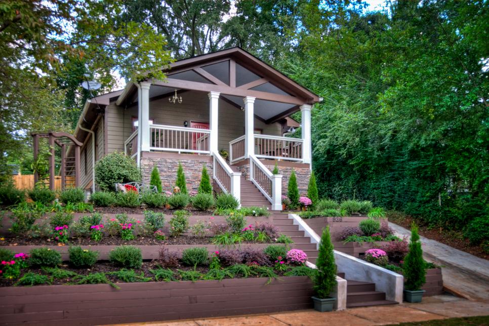 Sell Your Home Faster by Improving its Curb Appeal