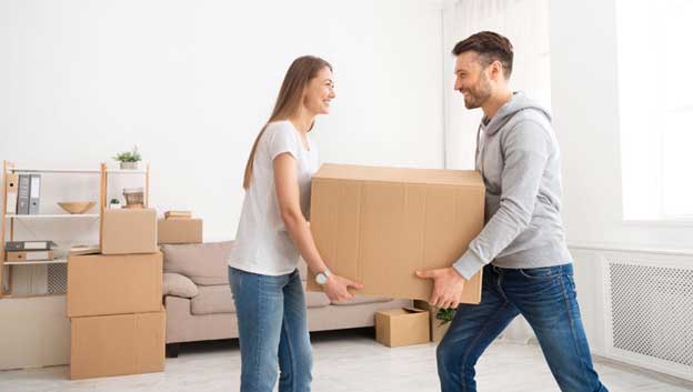 Do's and don'ts when moving in together